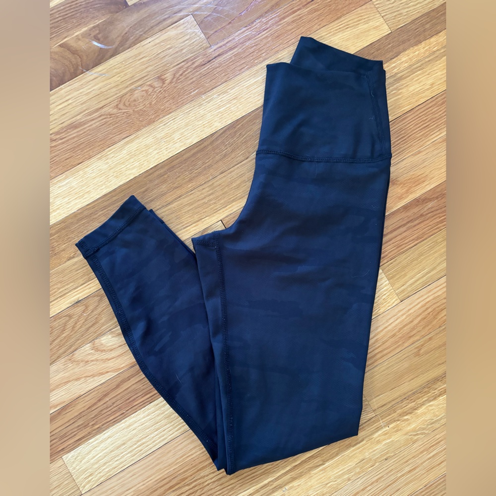 black camouflage leggings